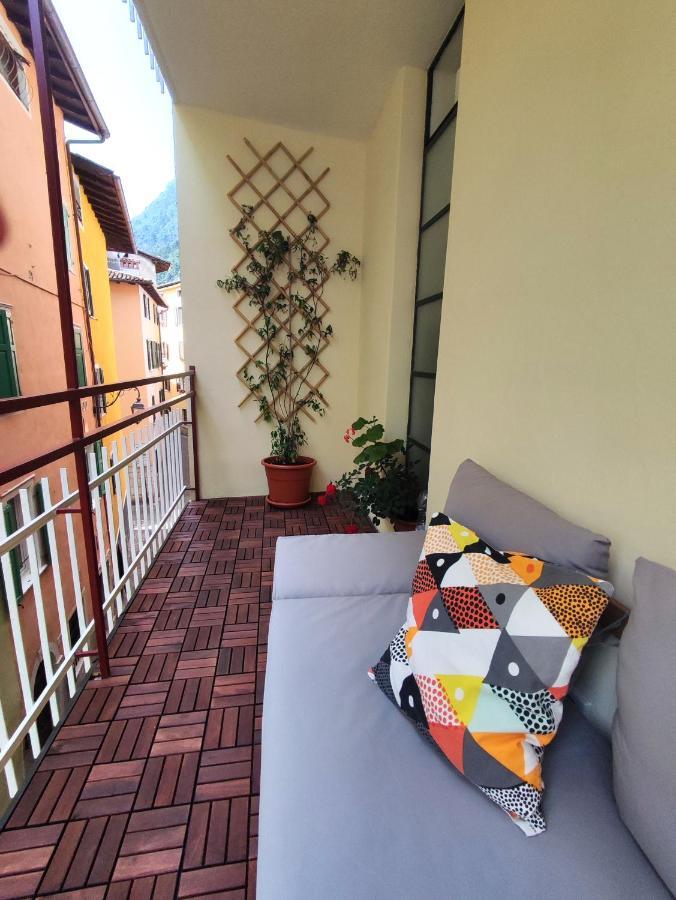 New Apartment In Historical Center Near Lake Riva del Garda Kültér fotó