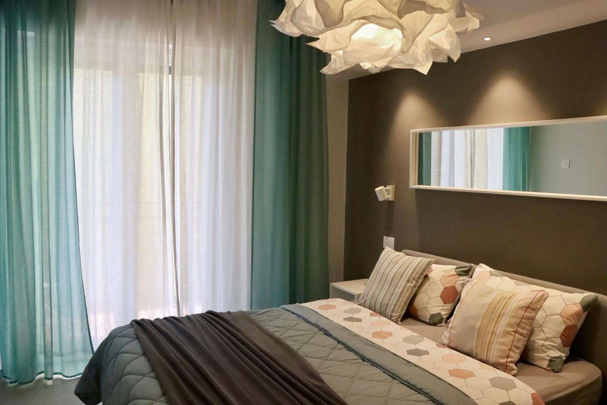 New Apartment In Historical Center Near Lake Riva del Garda Kültér fotó