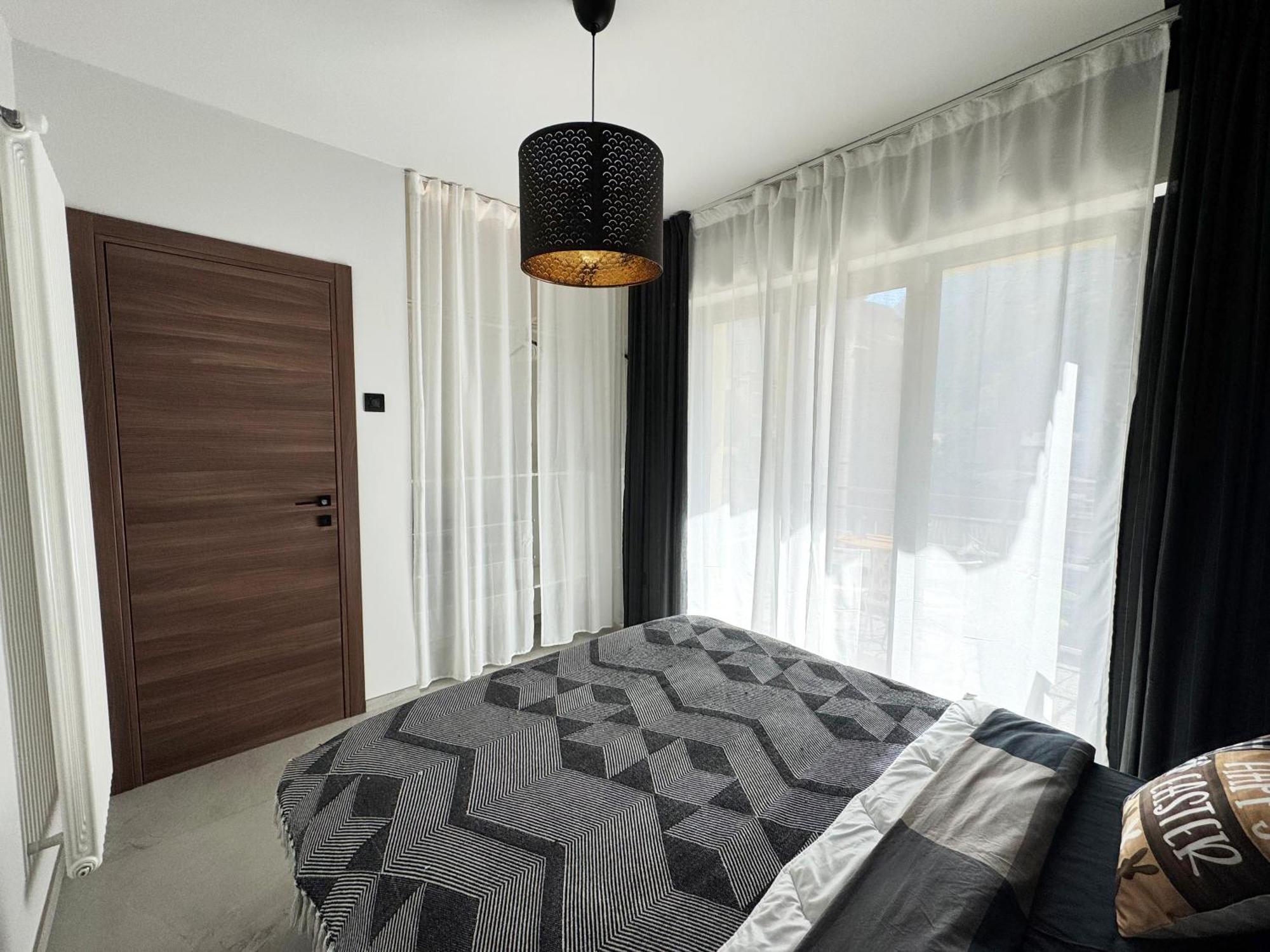 New Apartment In Historical Center Near Lake Riva del Garda Kültér fotó
