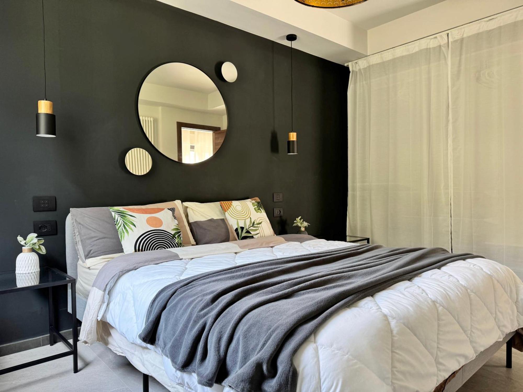 New Apartment In Historical Center Near Lake Riva del Garda Kültér fotó